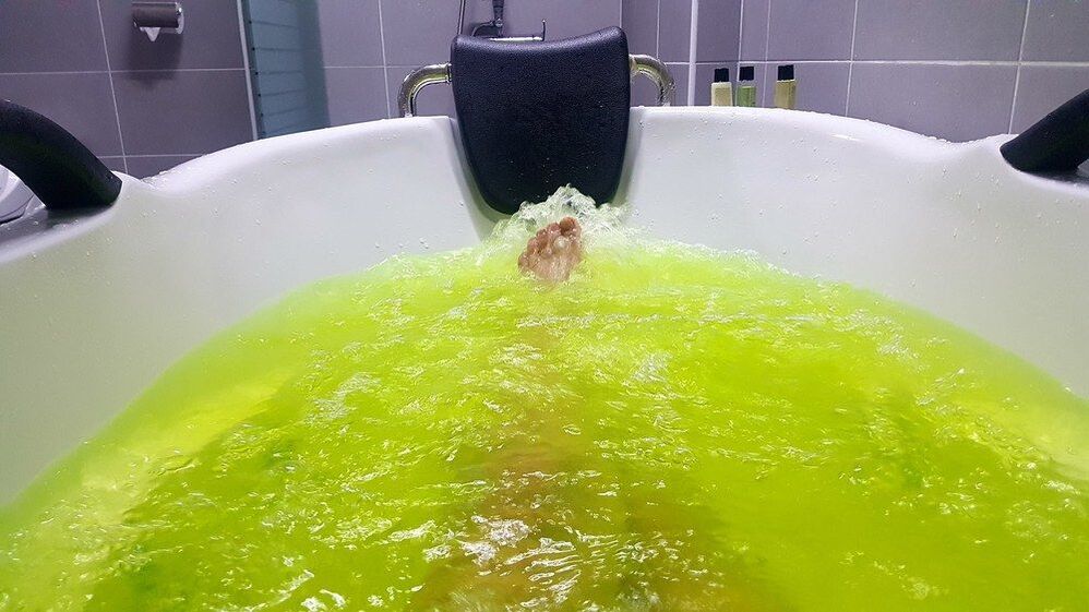 حمام الصنوبر ضد التهاب البروستاتا